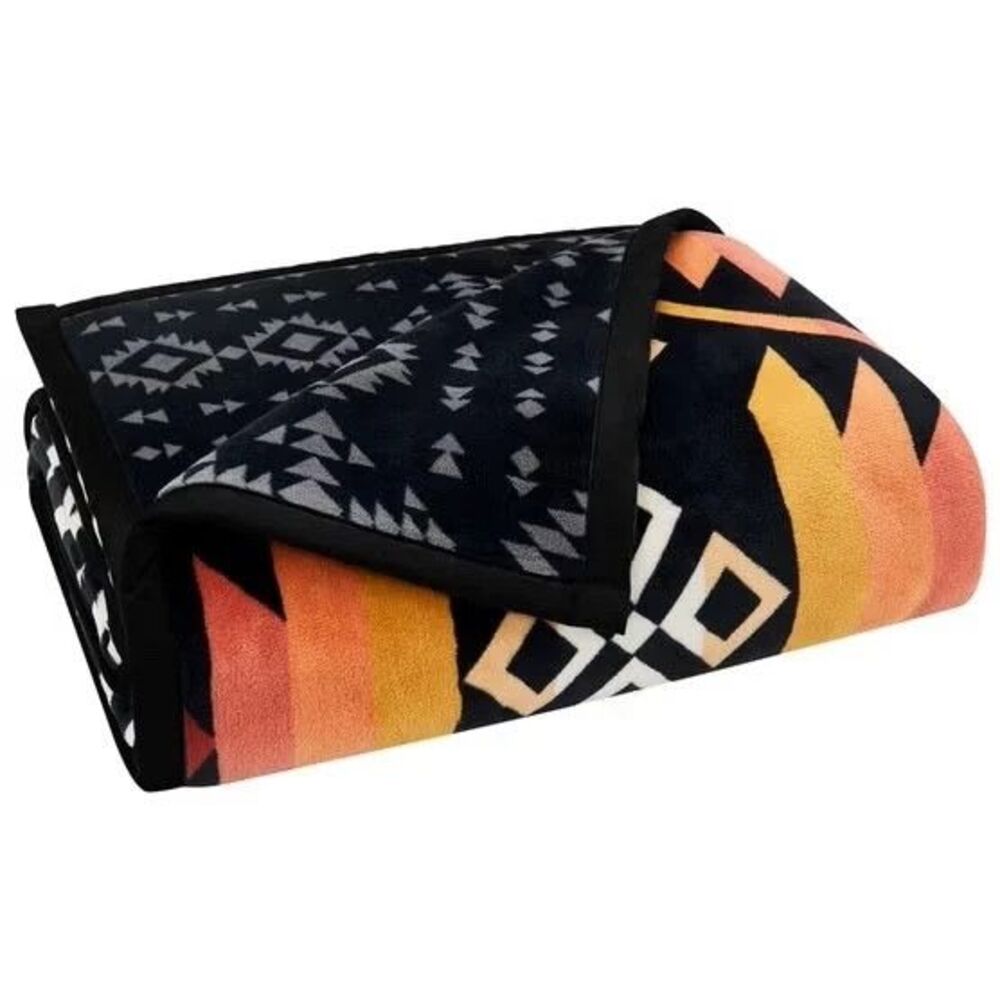 Pendleton Throw Blanket Reversible Plush Soft Throw 50"x70" NEW